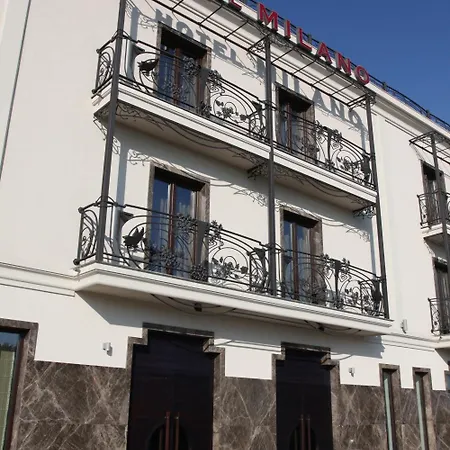 Hotel Milano 3*